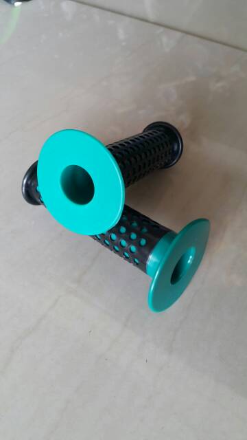 Hand grip hanpad hamfat sarung stang sepeda anak, BMX warna