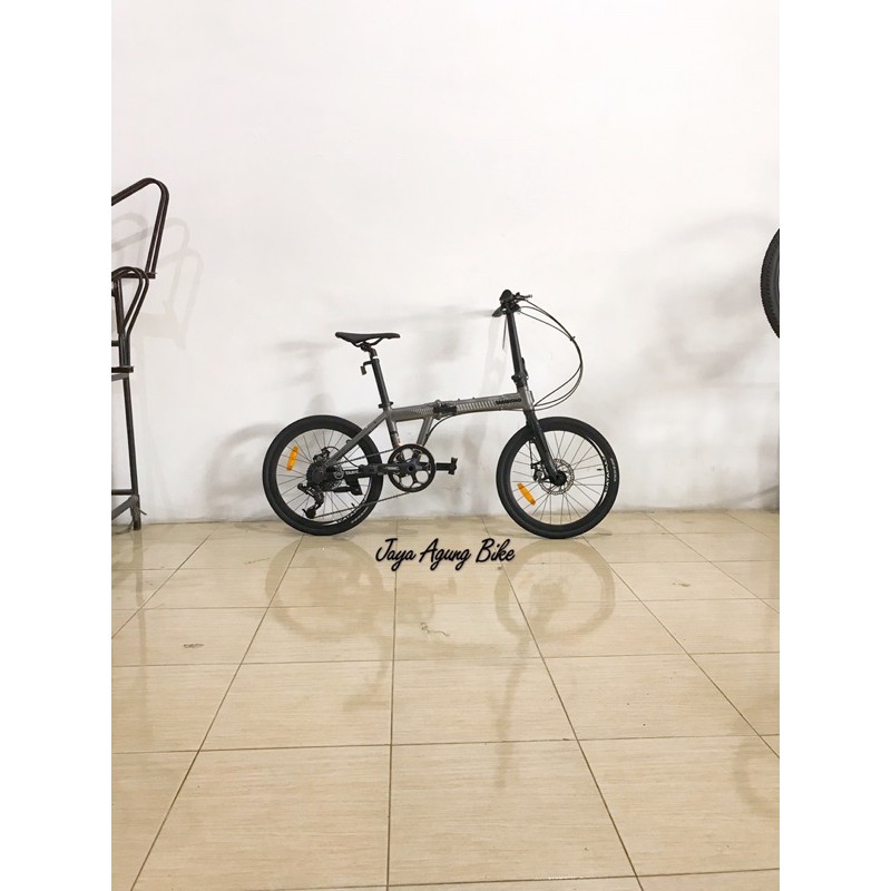 Sepeda lipat Tabibitho catapult elite