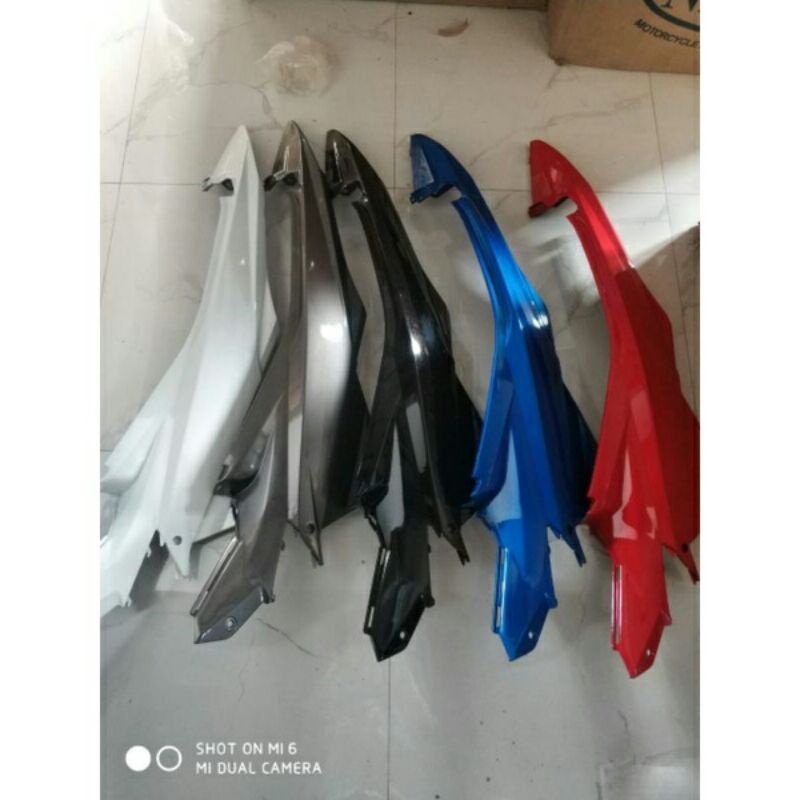 Cover Body Satria FU Facelift 2013 2014 2015 putih abu abu Hitam biru merah bahan tebal persis origi