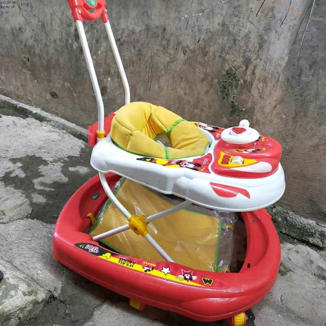 Preloved baby Walker