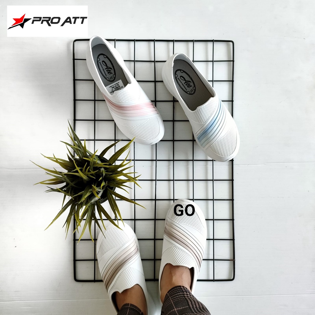 BB ATT SWP 480 Sepatu Karet Wanita Santai Slip On Anti Air Kuat Ringan Lentur Nyaman