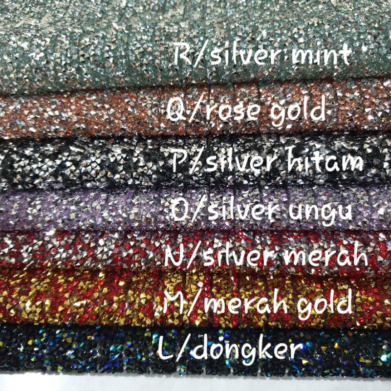 Diamond Tikar Kristal Acak setrika Per 1 baris