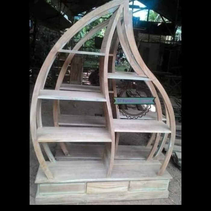 rak hias/ lemari pajangan ruang tamu kayu jati Jepara