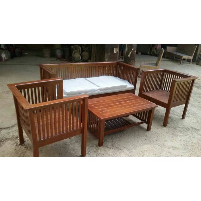Satu set meja kursi tamu plus matras jati jepara