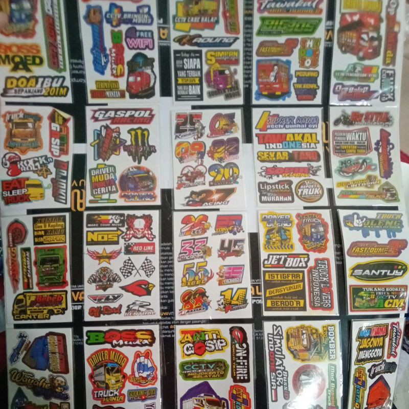 

GROSIR MAINAN stiker variasi/20pc