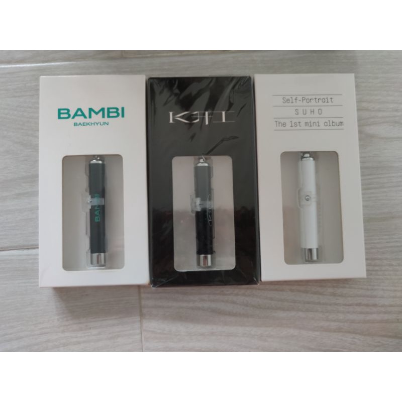 EXO Suho self portrait baekhyun bambi kai mmmh prokey projection keyring no pc