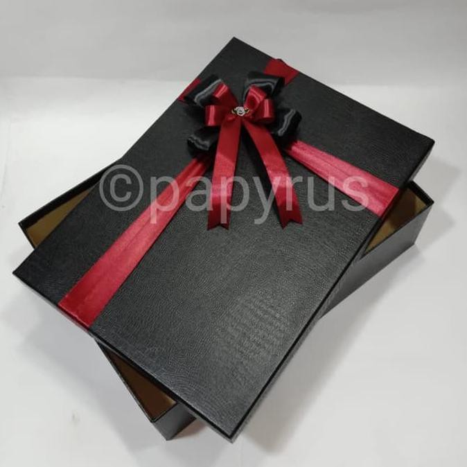 

Ready Stock] Papyrus Kotak Kado Gift Box 25X35Cm Tinggi 10Cm