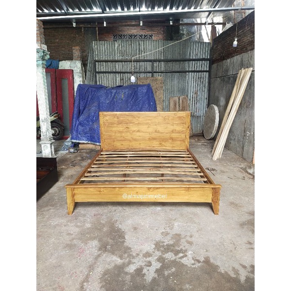 dipan minimalis kayu jati, tempat tidur 180x200, ranjang divan