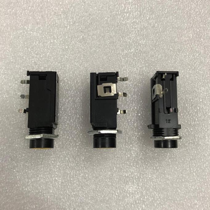 Soket Mic Mono Mixer Kecil Soket Akai Mono Elektronik-8889 Ayo Beli