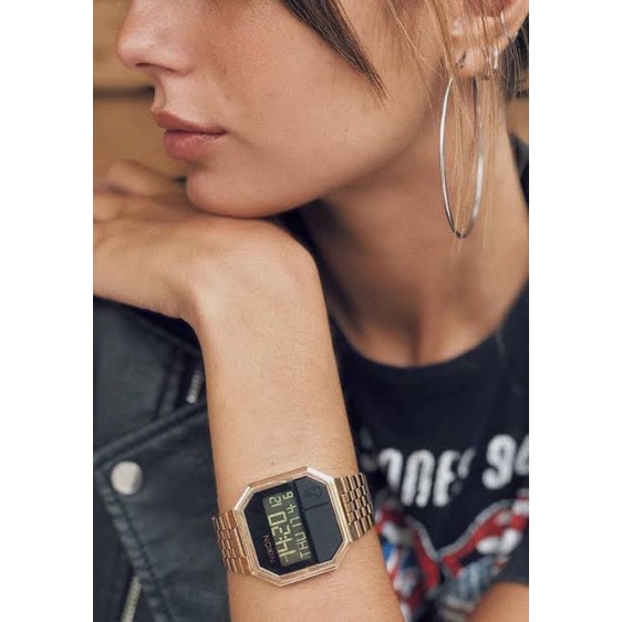 NIXON RE-RUN A158-502 / NIXON RERUN A158502