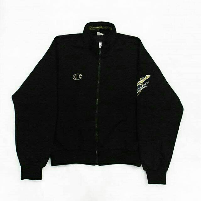 Jaket Champion original