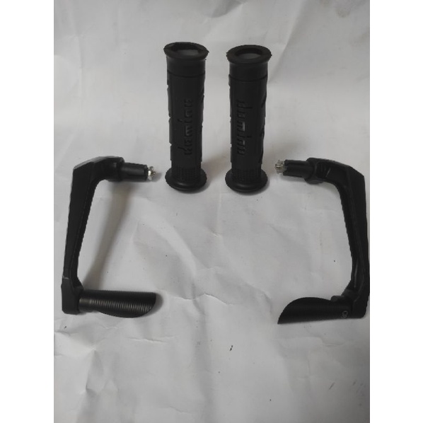 grip handgrip domino garis plus proguard carbon 1 paket