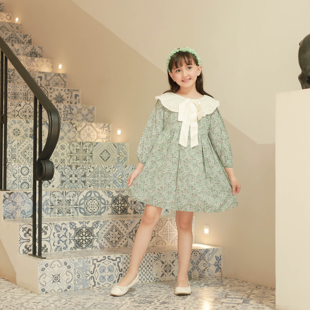 Gaun Anak Cantik Modis New Arrival Natal Casual Fashion Simple Dress Premium Gaun Anak Perempuan Mod