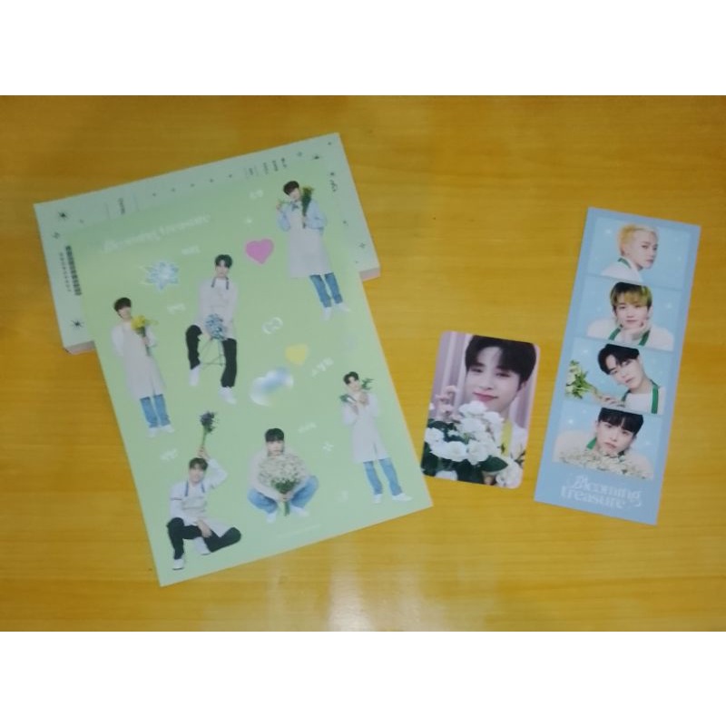 READY TREASURE BLOOMING PHOTO WELCOME BOOK SO JUNGHWAN SET