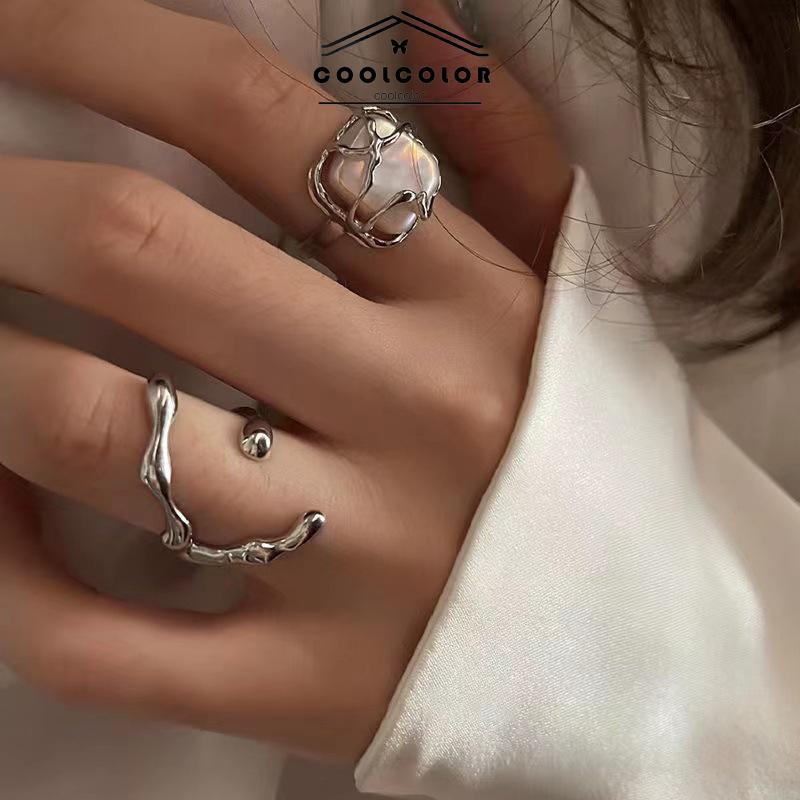COD❤️2PCS/Set Cincin Kreatif Sederhana Temperamen Pembukaan Mutiara Tidak Teratur Cincin Dapat Disesuaikan korea fashion wanita
