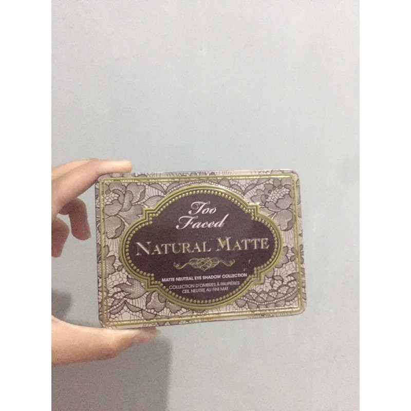 Too faced natural matte Eyeshadow
