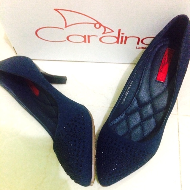 Sepatu Cardinal