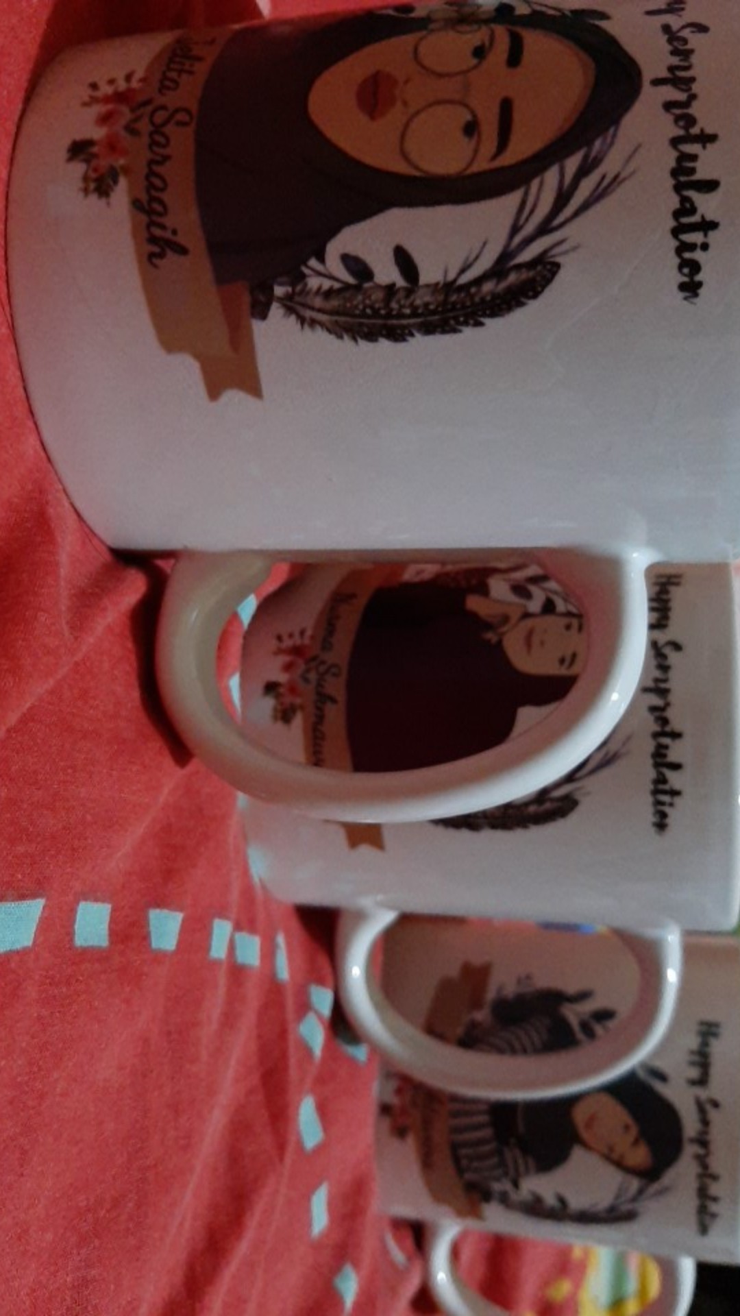 Mug Custom , Kado Wisuda