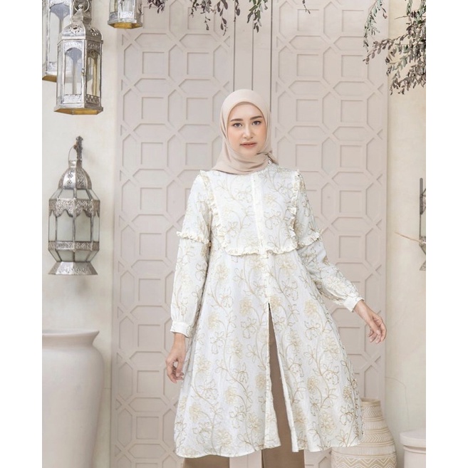 Emily Tunik Vanila by heaven lights