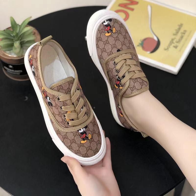 sepatu fashion mickey tali gucci