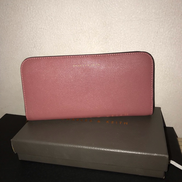DOMPET CHARLES N KEITH