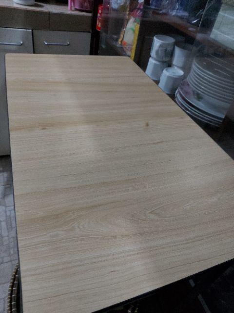 Meja Lipat Lesehan Hpl