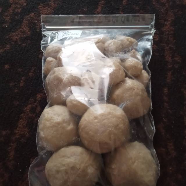 

Bakso urat ataupun mercon.... homemade tanpa pengawet,