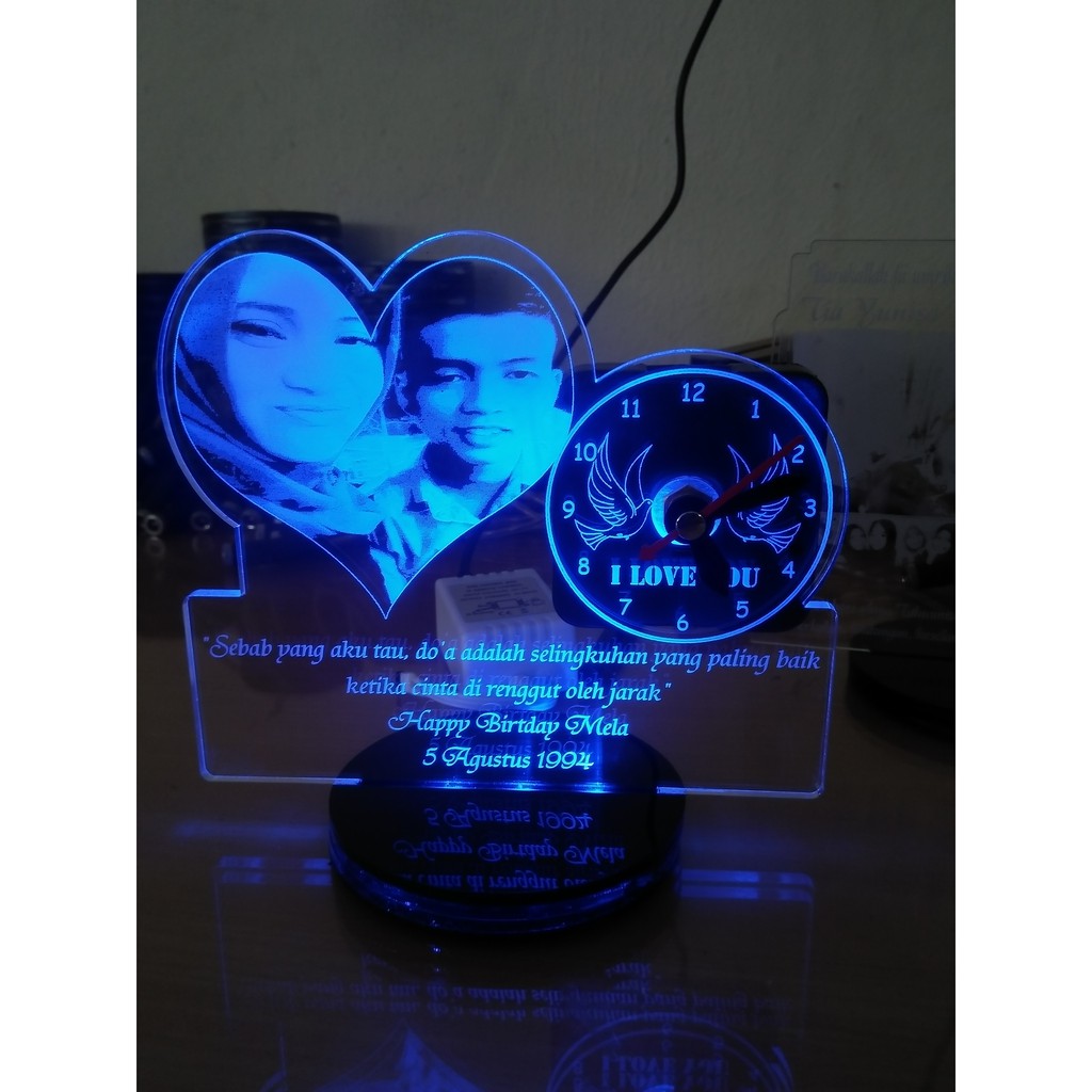 Kado Unik Lampu Hias Akriik Cocok Untuk Kado Cewe atau Cowo