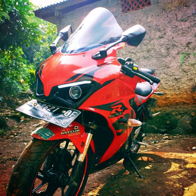 Tameng kedok burhan panigale gsx r 150