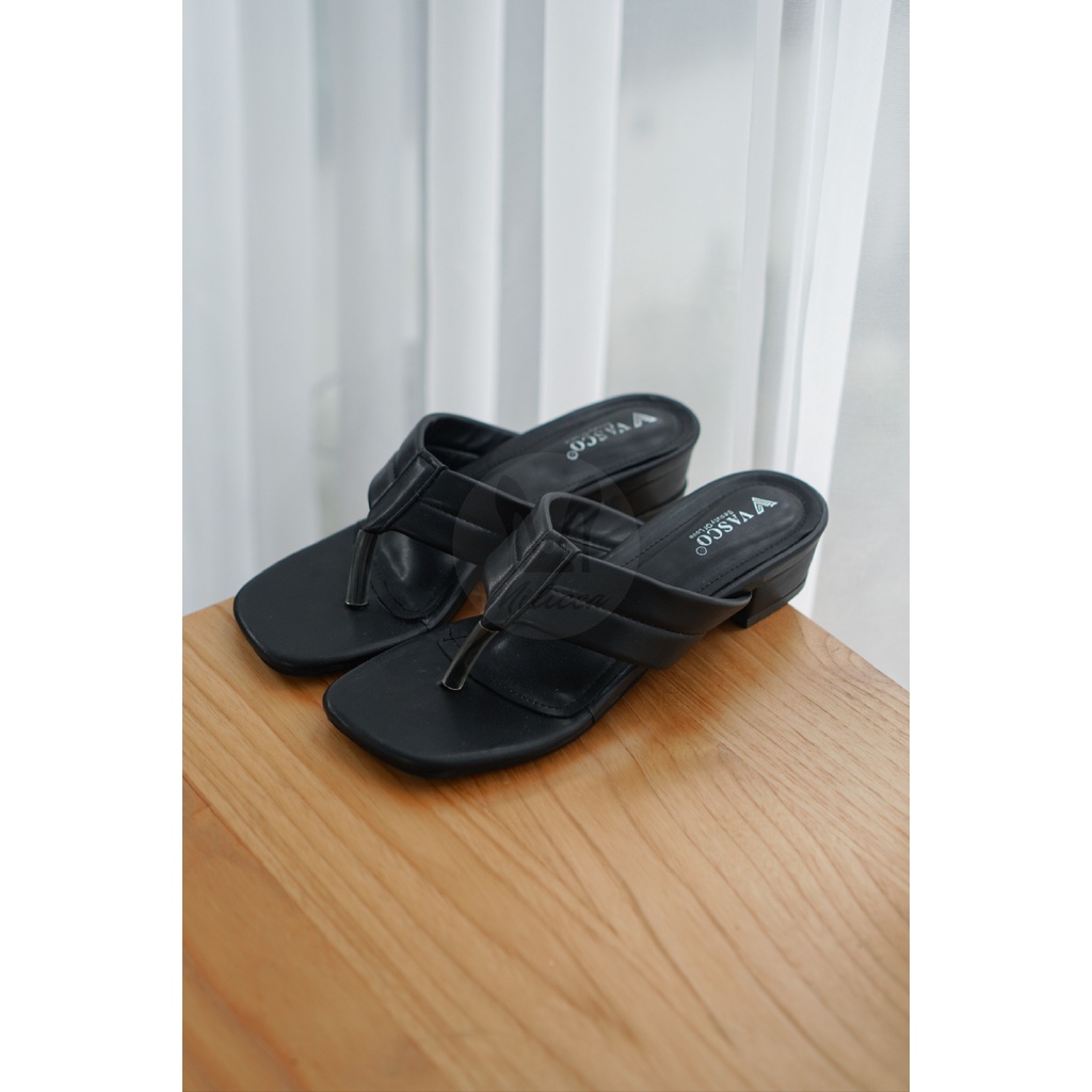 Milicca Sandal Wanita Sandal jepit Hak Tahu Tinggi 3 cm Kahalia