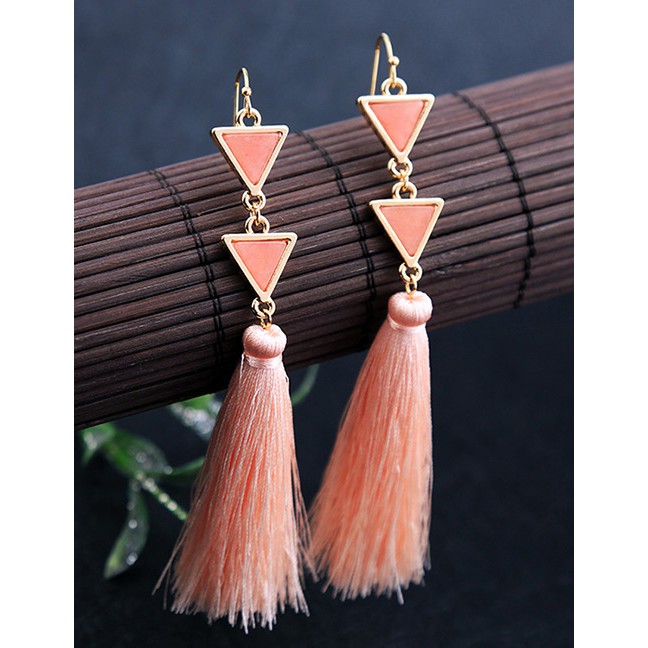 LRC Anting Gantung Elegant Pink Triangle Shape Decorated Long Tassel E18270