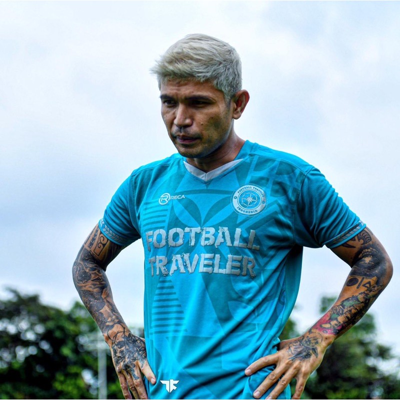 Jersey football traveler makassar edition (toska)