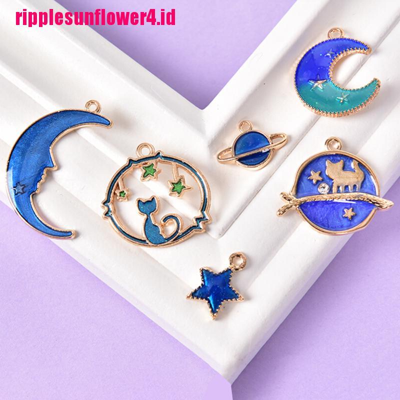 24pcs / set Liontin Enamel Bentuk Kucing Bulan Bintang Planet Bumi Untuk Membuat Perhiasan