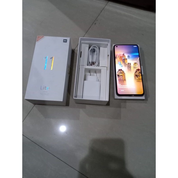 xiaomi Mi 11 lite 6/128 gb second