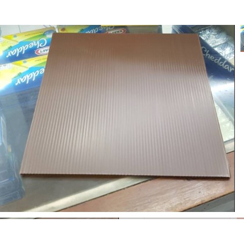 

Tatakan kue Kotak 22 x 22cm