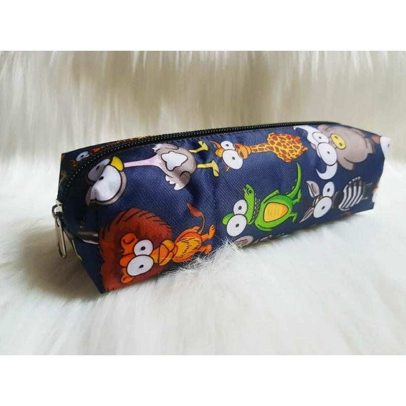 

TEMPAT PENSIL KARTUN WATERPROOF