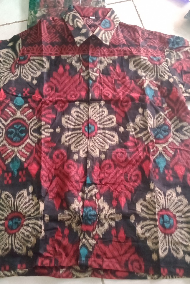 Couple Atasan Batik Pekalongan Bisa Pisah Bayar Ditempat