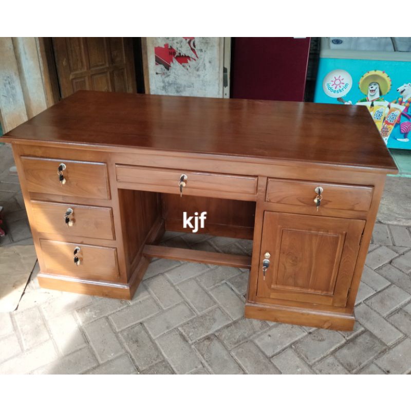 Meja kantor biro  tulis kerja direktur meja guru  kayu jati