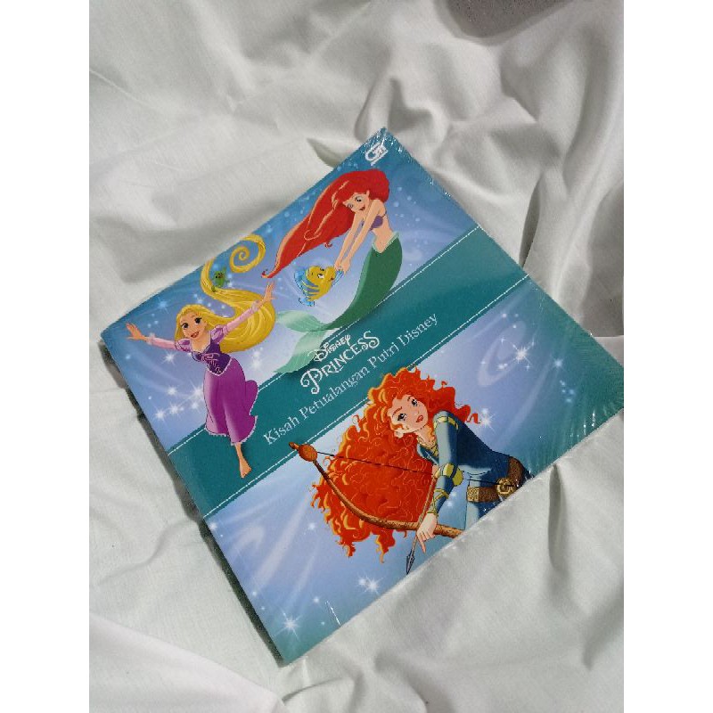 Disney Princess: Kisah Petualangan Putri Disney (Storybook Collection)