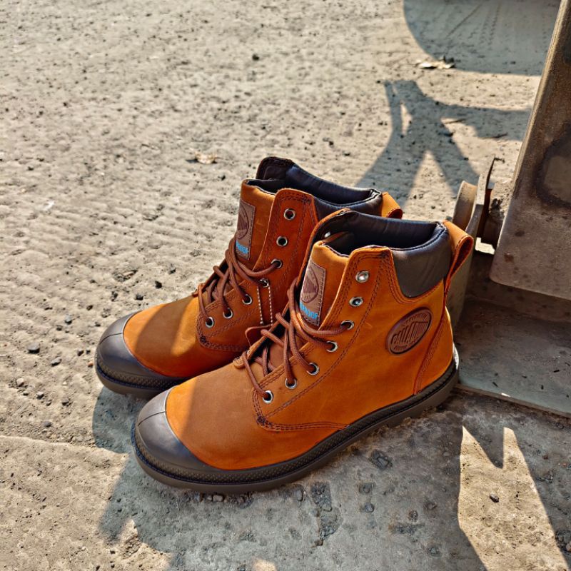 (NEW) Sepatu Boots Hiking Palladium Pampa Cuff WP Lux Sunrise Coffee Full Kulit Asli
