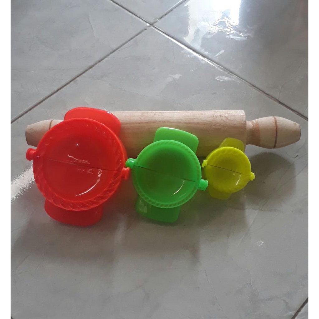 Cetakan pastel satu set cetakan pastel ukuran besar cetakan pastel ukuran sedang cetakan pastel ukur