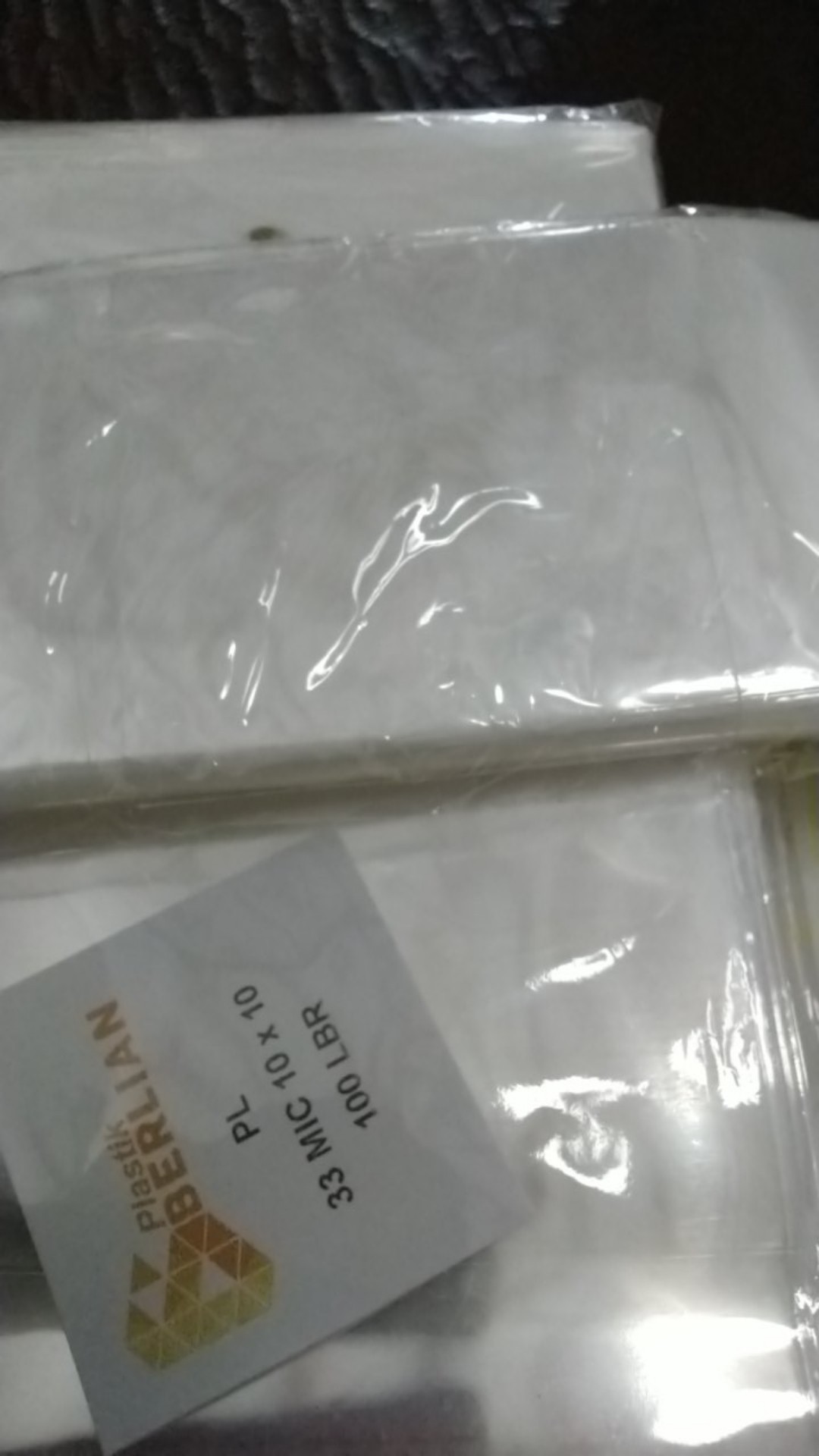 10 X 10 Cm Plastik Display / Sticker Tebal (100 Lbr) (lem) (plong Pl)