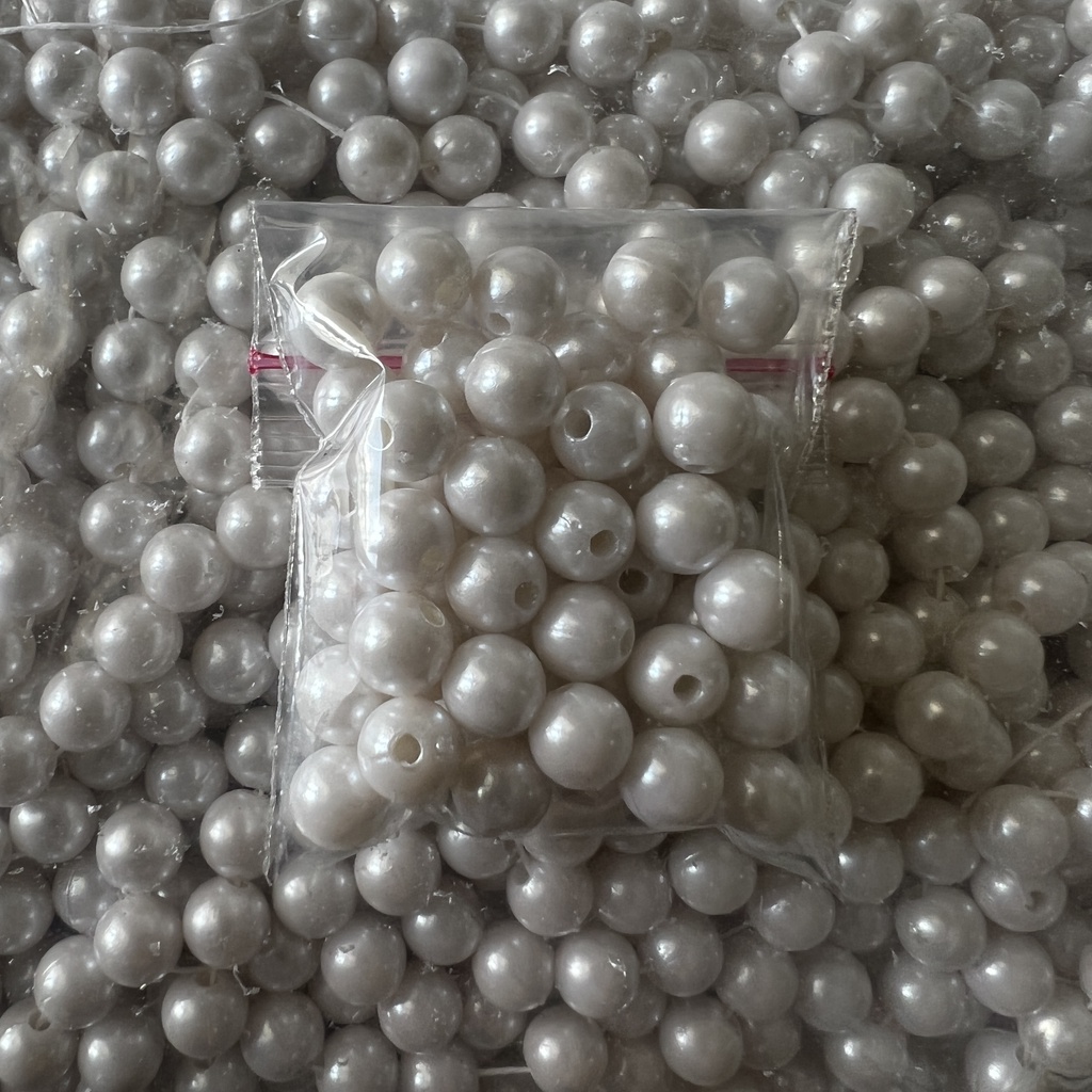 Pearl Beads Warna Putih Monte Mutiara 8mm 20gr White Pearl Bead Hiasan Gelang Kalung Anting Manik Pernak Pernik Dekorasi Aksesoris Kerajinan Tangan Craft Crafting Kualitas Bagus Murah Grosir Prakarya