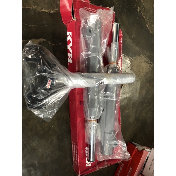 shock depan 125zr KYB