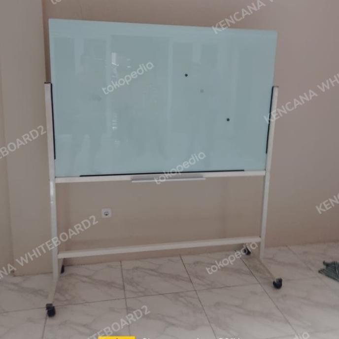

Glass whiteboard magnetik 100 ~ 150 Cm