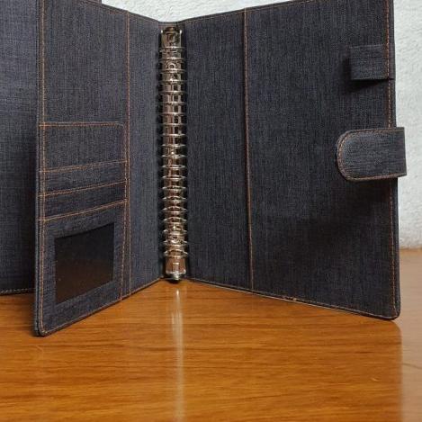 

➻ BINDER LEVIS WARNA DARK GREY A5 DAN B5 - A5 ✶