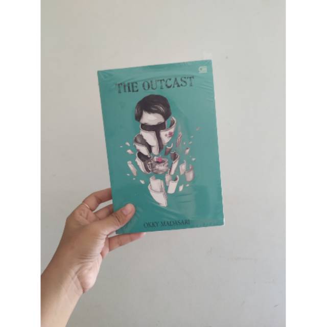 Novel Bahasa Inggris The Outcast karya Okky Madasari