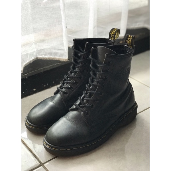 Sepatu Dr.martens