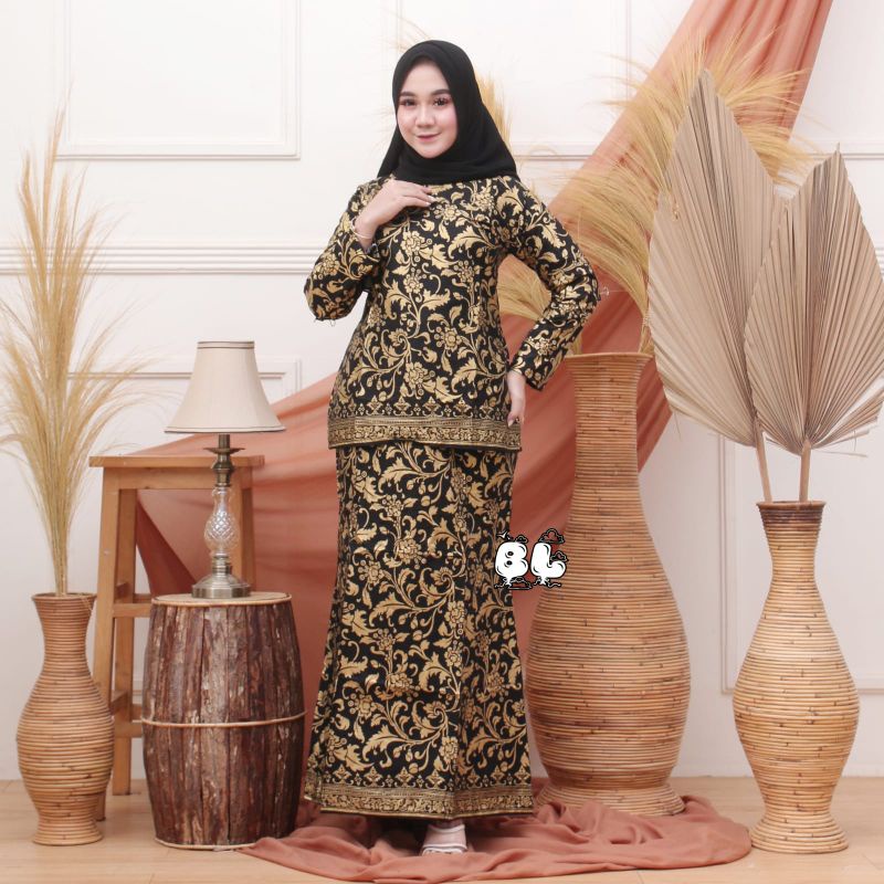 JAVA ART - BAJU KURUNG WANITA MELAYU TERBARU SETELAN BATIK WANITA MODERN 2021 BAJU KURUNG MALAYSIA 2021 SERAGAM GURU BAJU DINAS BAJU BATIK WANITA PANJANG BAJU KONDANGAN NGAJAR MUSLIM WANITA SERAGAM ONE SET SIMPLE MOTIF BATIK BUNGA COUPLE JUMBO