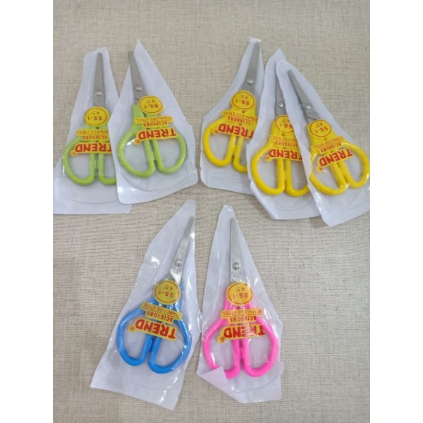 

gunting kertas serbaguna